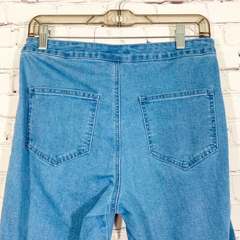 Pretty Little Thing Jean hi rise crop side stripe 6 - Picture 6 of 8